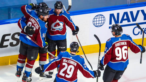 Nazem-Kadri-avs